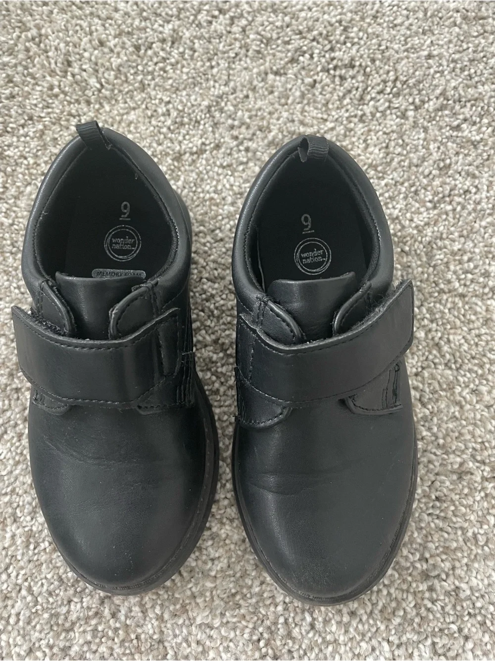 Boys toddler size 9 dress shoes
